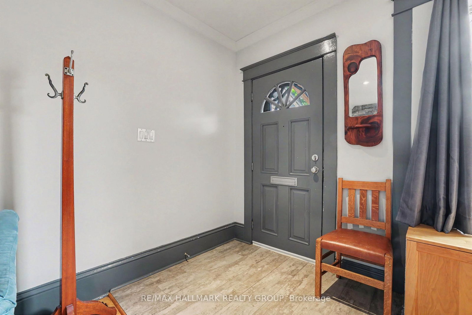 116 Hamilton Avenue N • Ottawa, ON photo 4