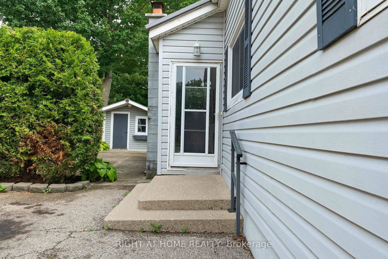 335 Talbot Street E • Aylmer, ON photo 32