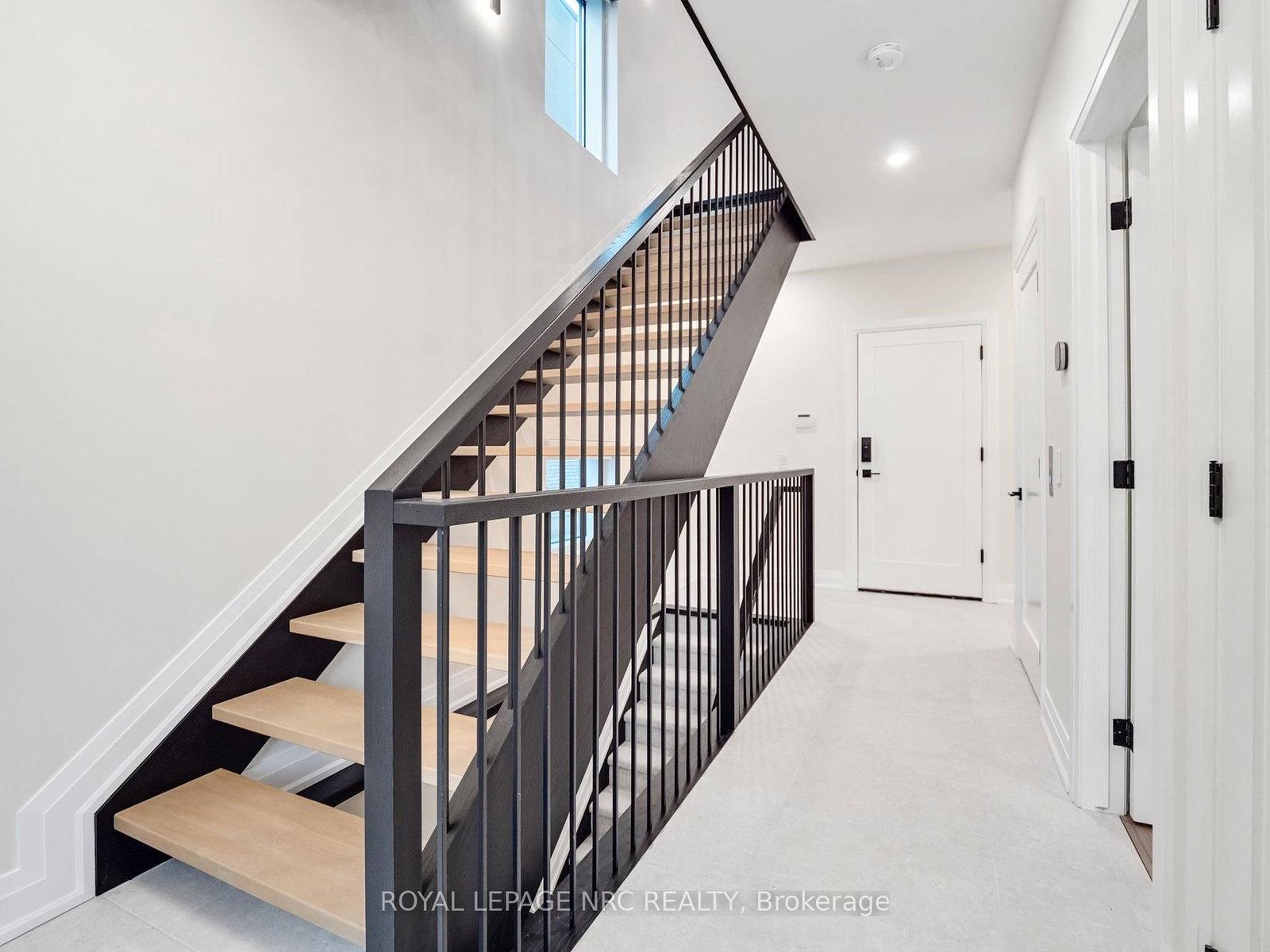 153 PORT ROBINSON Road • #A • Pelham, ON photo 7