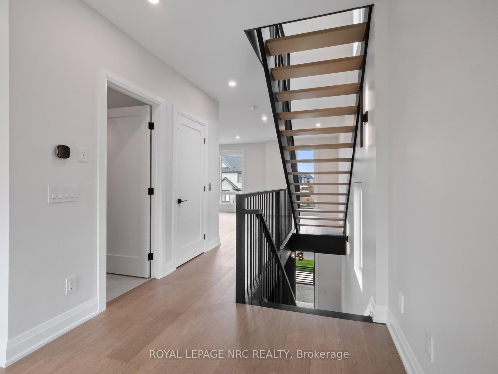 100 Moody Street • Pelham, ON photo 11