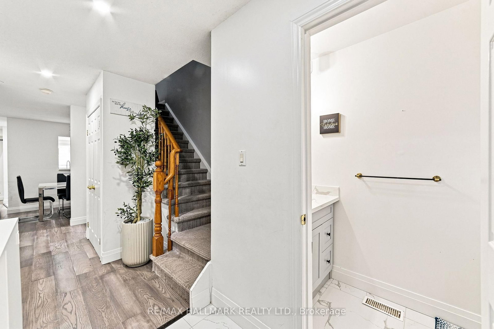 31 Moss Boulevard • #21 • Hamilton, ON photo 4