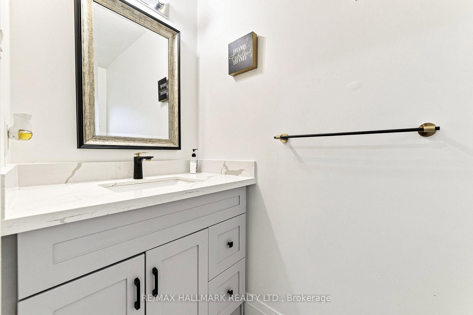 31 Moss Boulevard • #21 • Hamilton, ON photo 6
