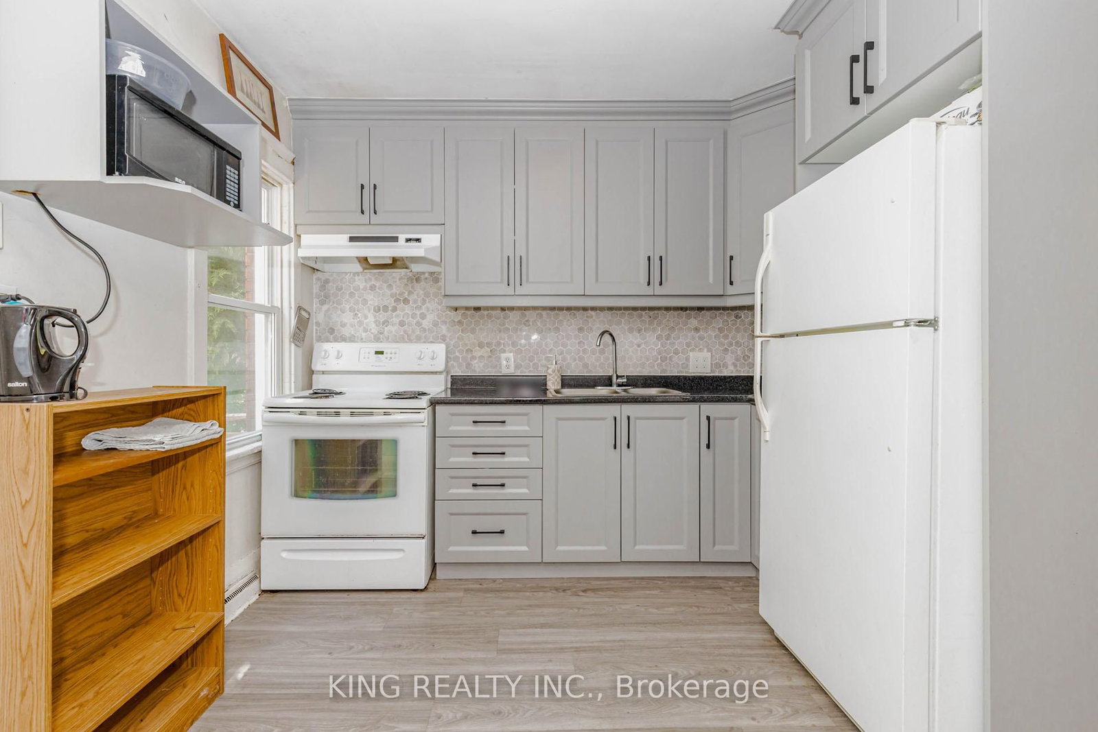 1177 King Street W • Hamilton, ON photo 5