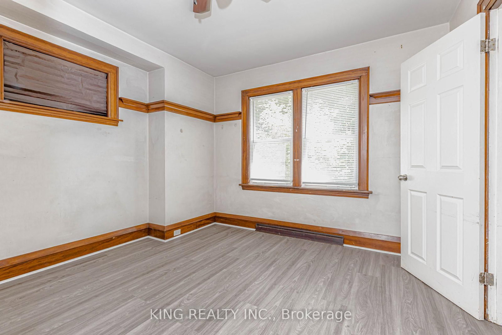 1177 King Street W • Hamilton, ON photo 7
