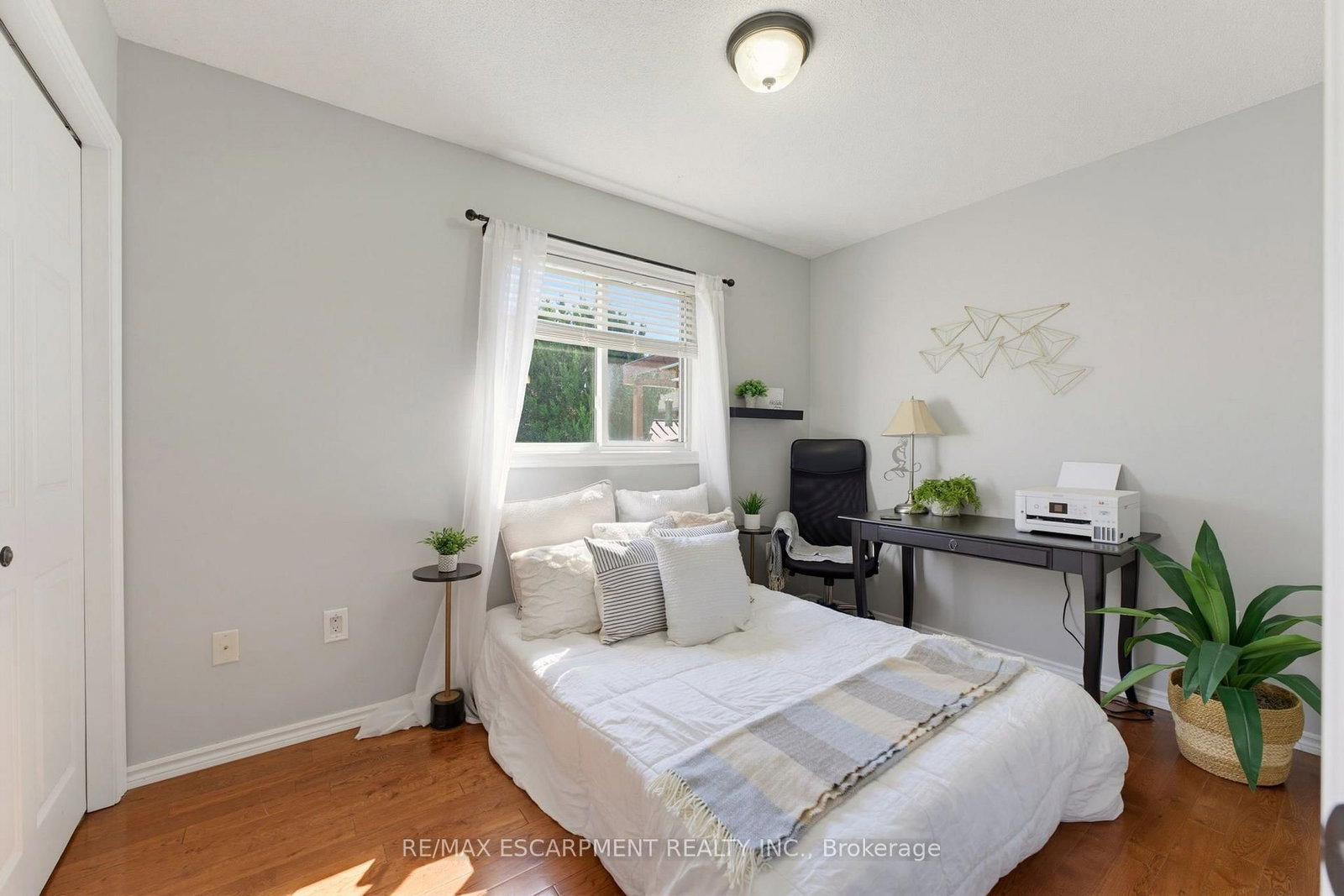 6 Stuart Street W • Haldimand, ON photo 23