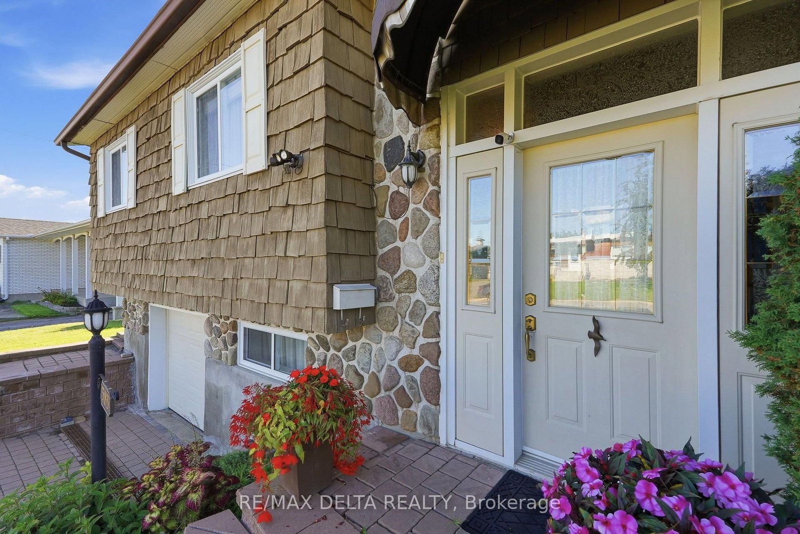 583 Theriault Street • Hawkesbury, ON photo 3
