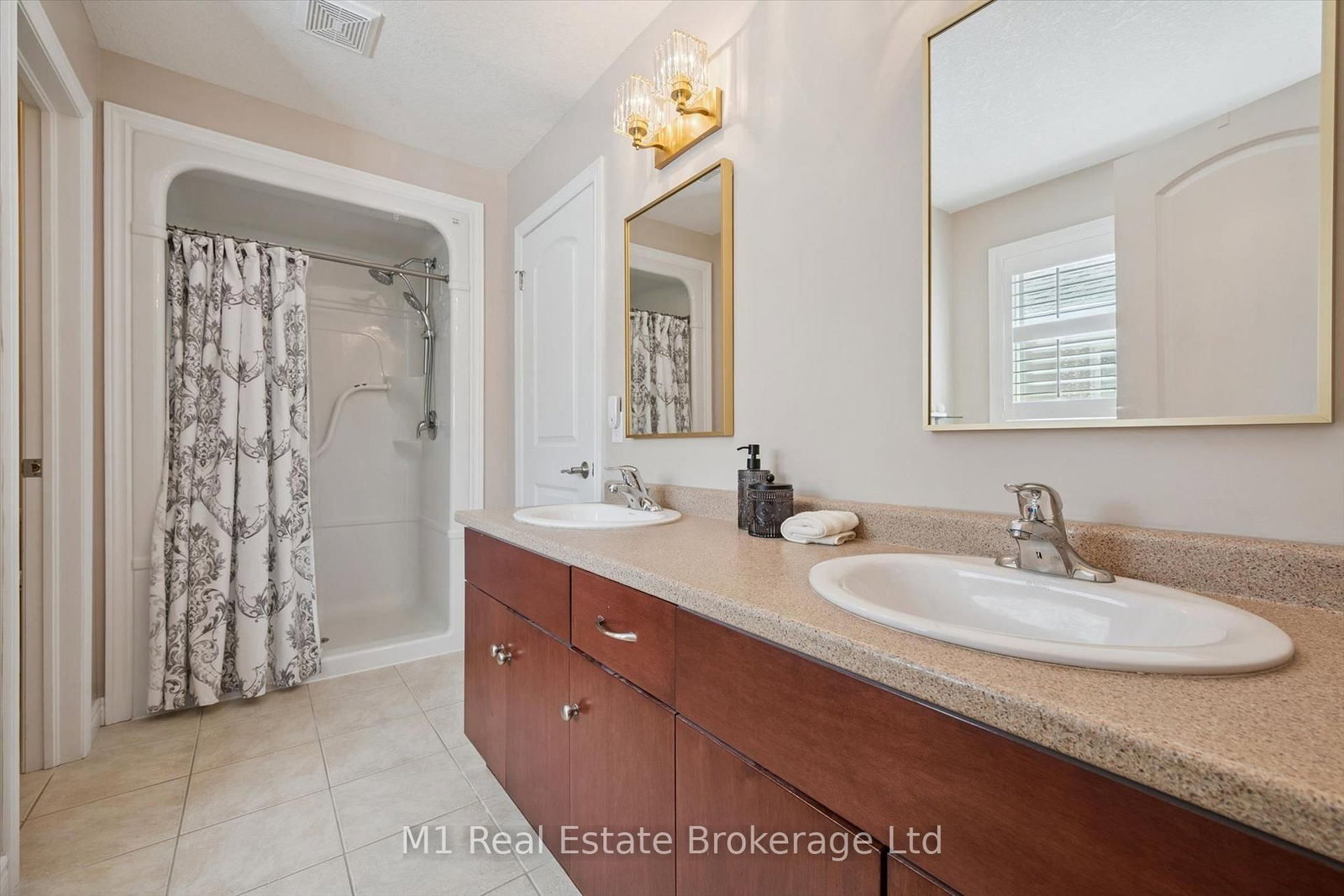 61 Summit Ridge Drive • Guelph, ON photo 15