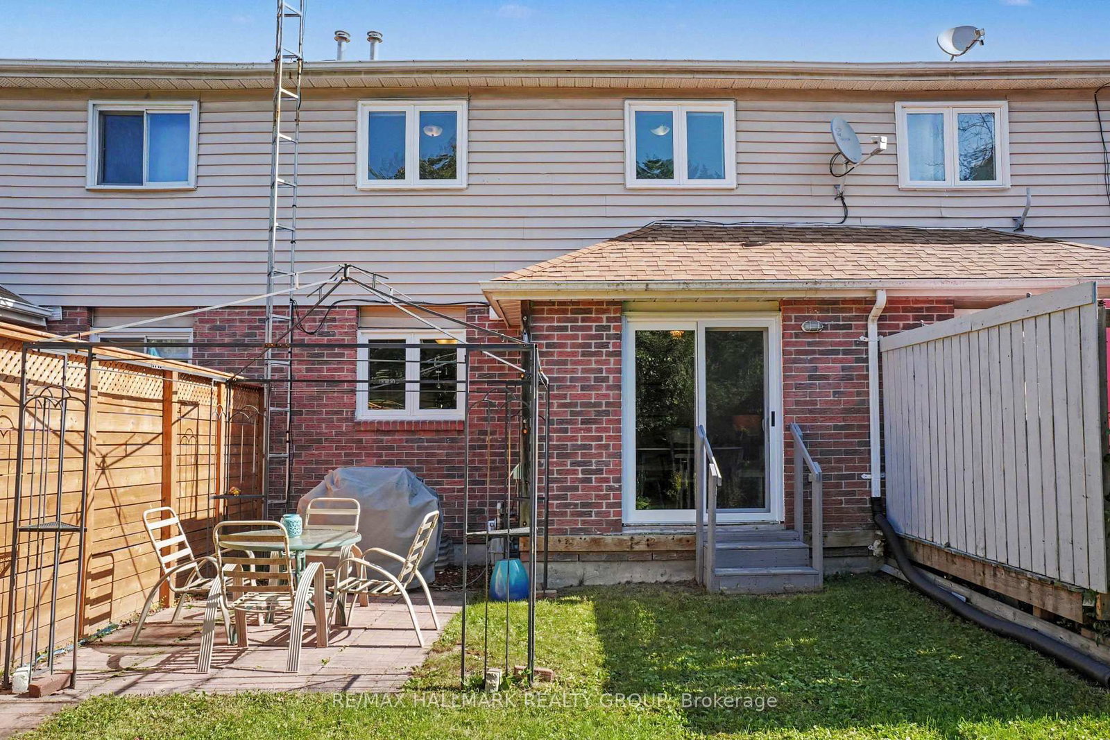 24 Garden Avenue • Perth, ON photo 25