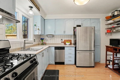 24 Garden Avenue • Perth, ON photo 8