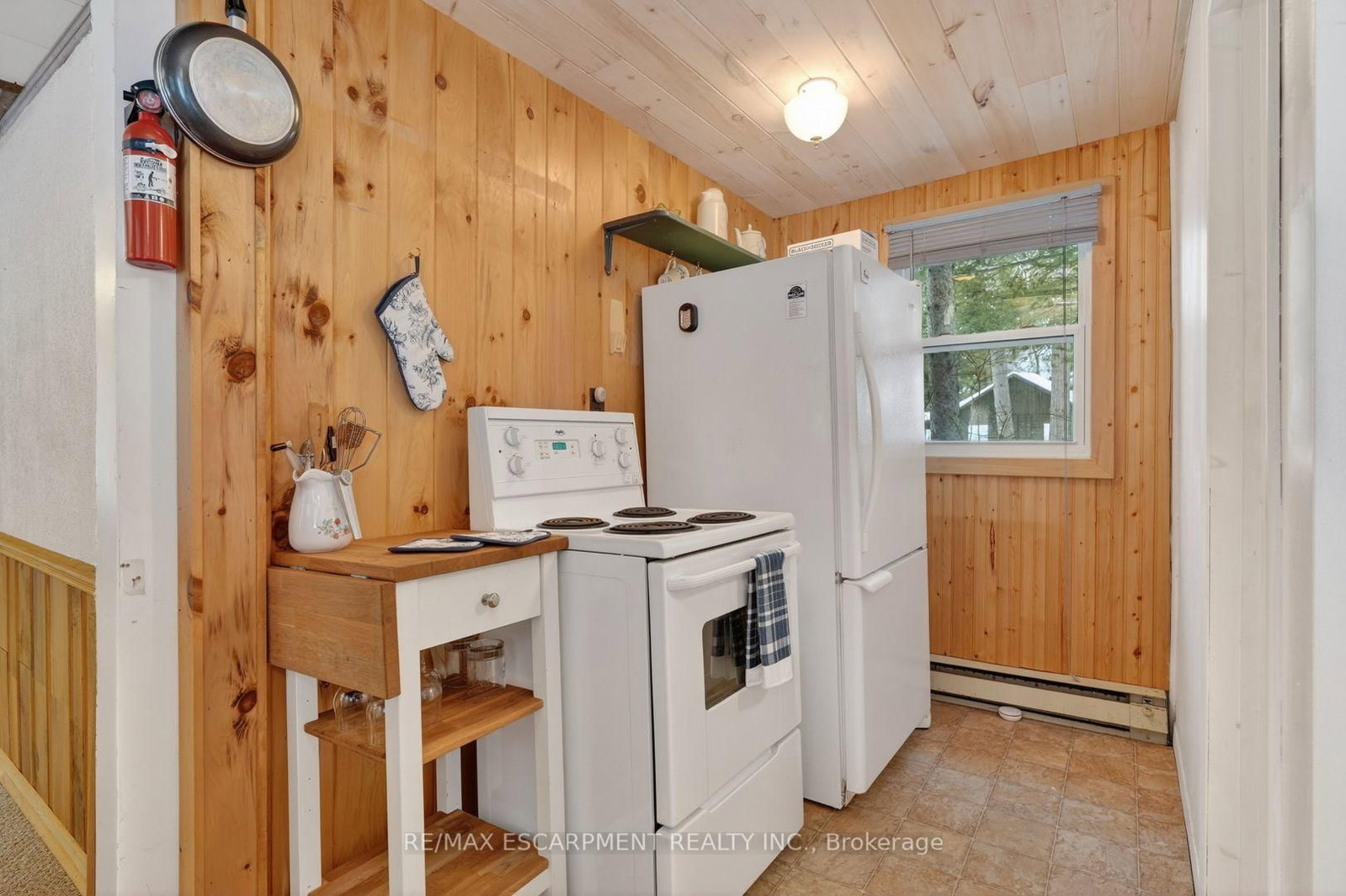 1257 Paint Lake Road • Lake of Bays, ON photo 14
