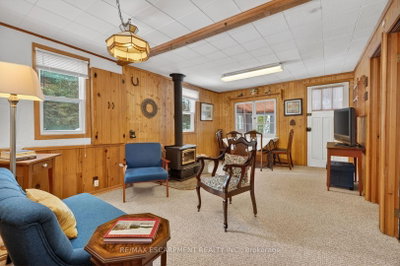 1257 Paint Lake Road • Lake of Bays, ON photo 3