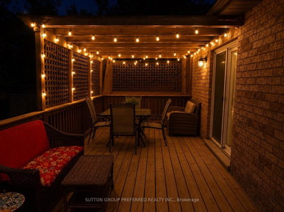 284 Exmouth Circle • London East, ON photo 2