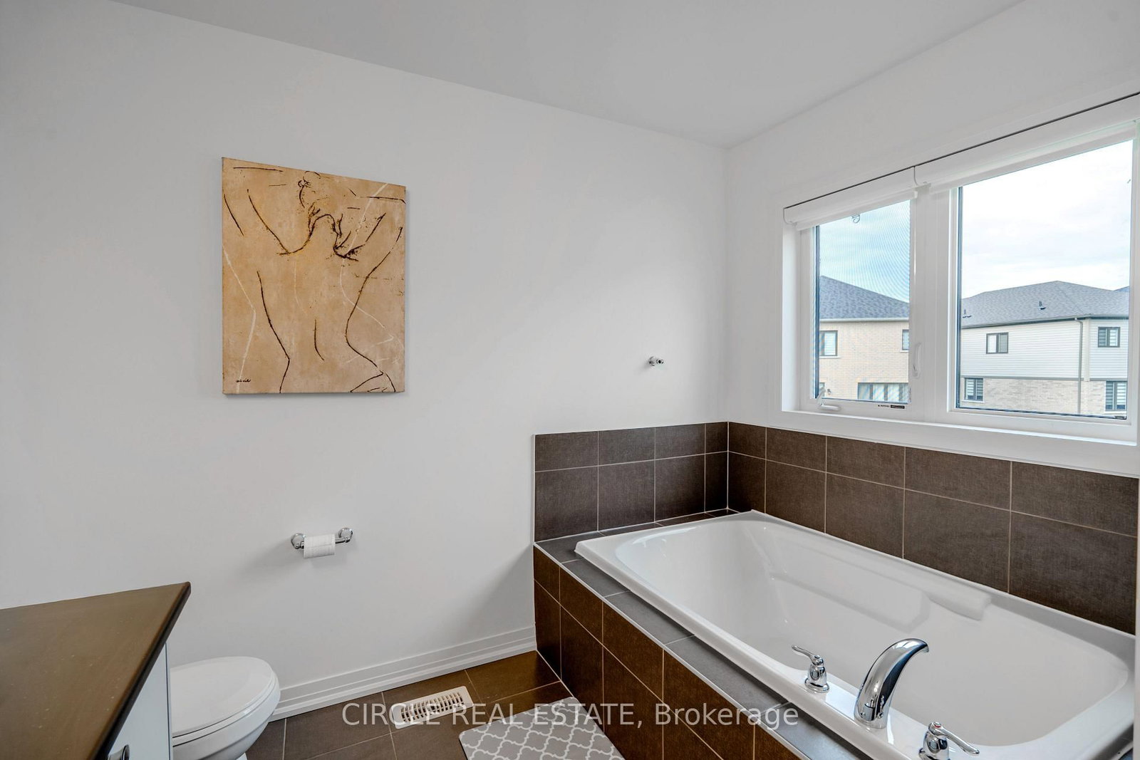 30 Heritage Way • Thorold, ON photo 29