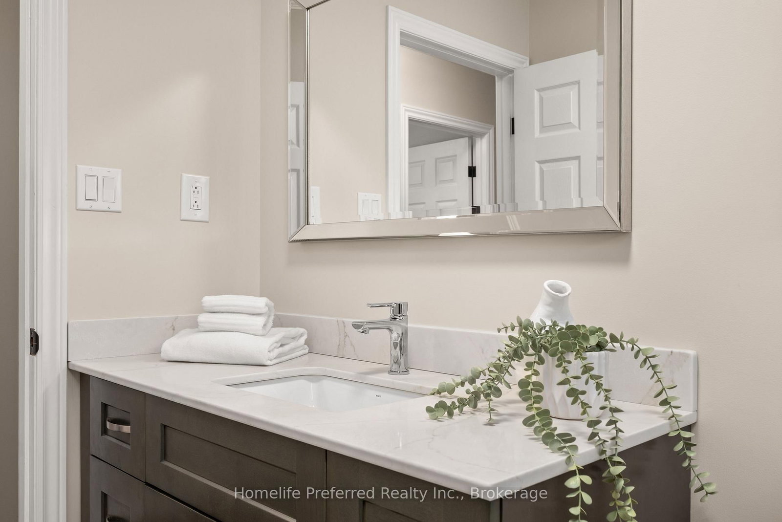 3224 Lakefield Road • Selwyn, ON photo 24