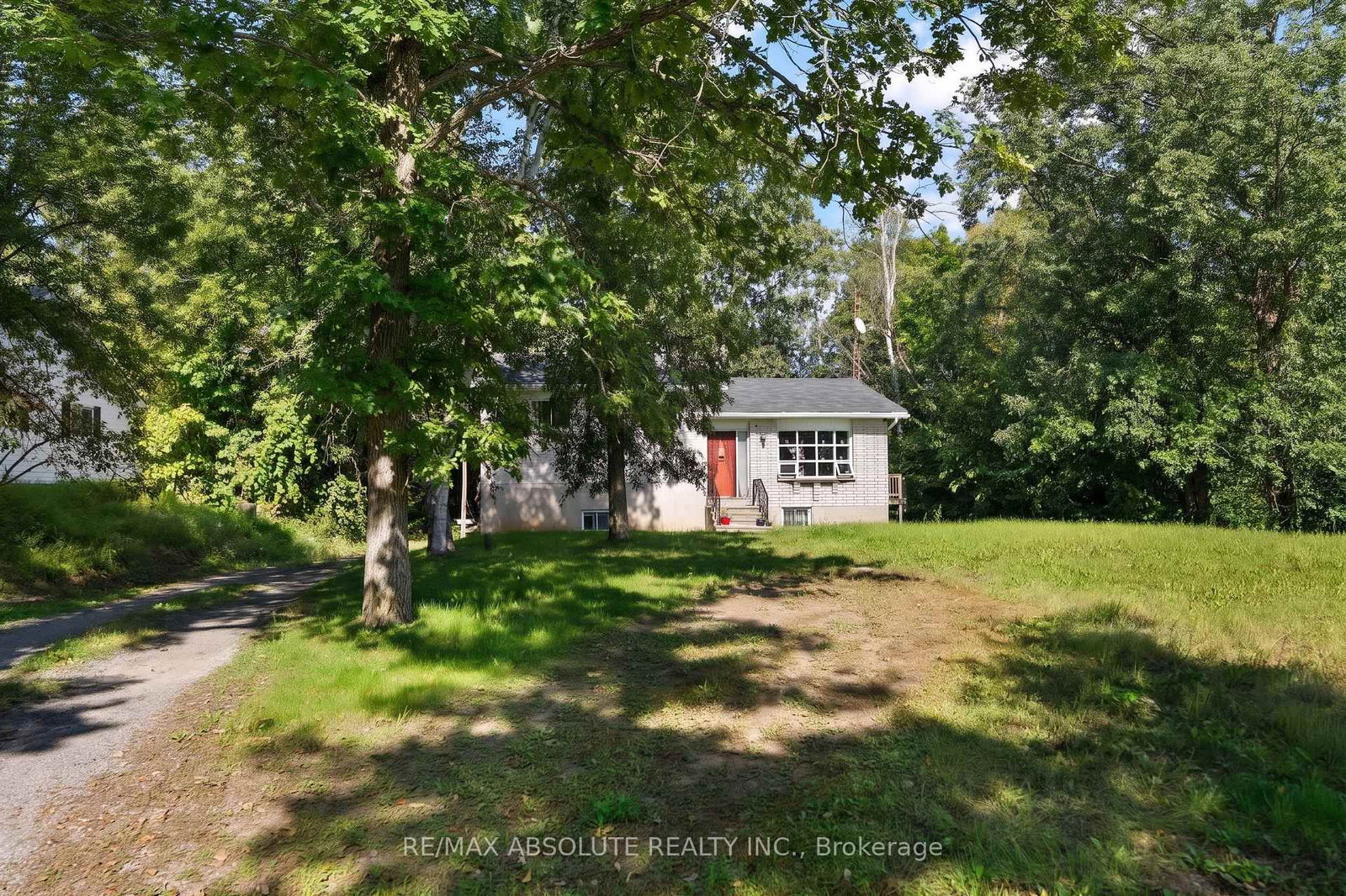 1112 Francis Street • Battersea, ON photo 26