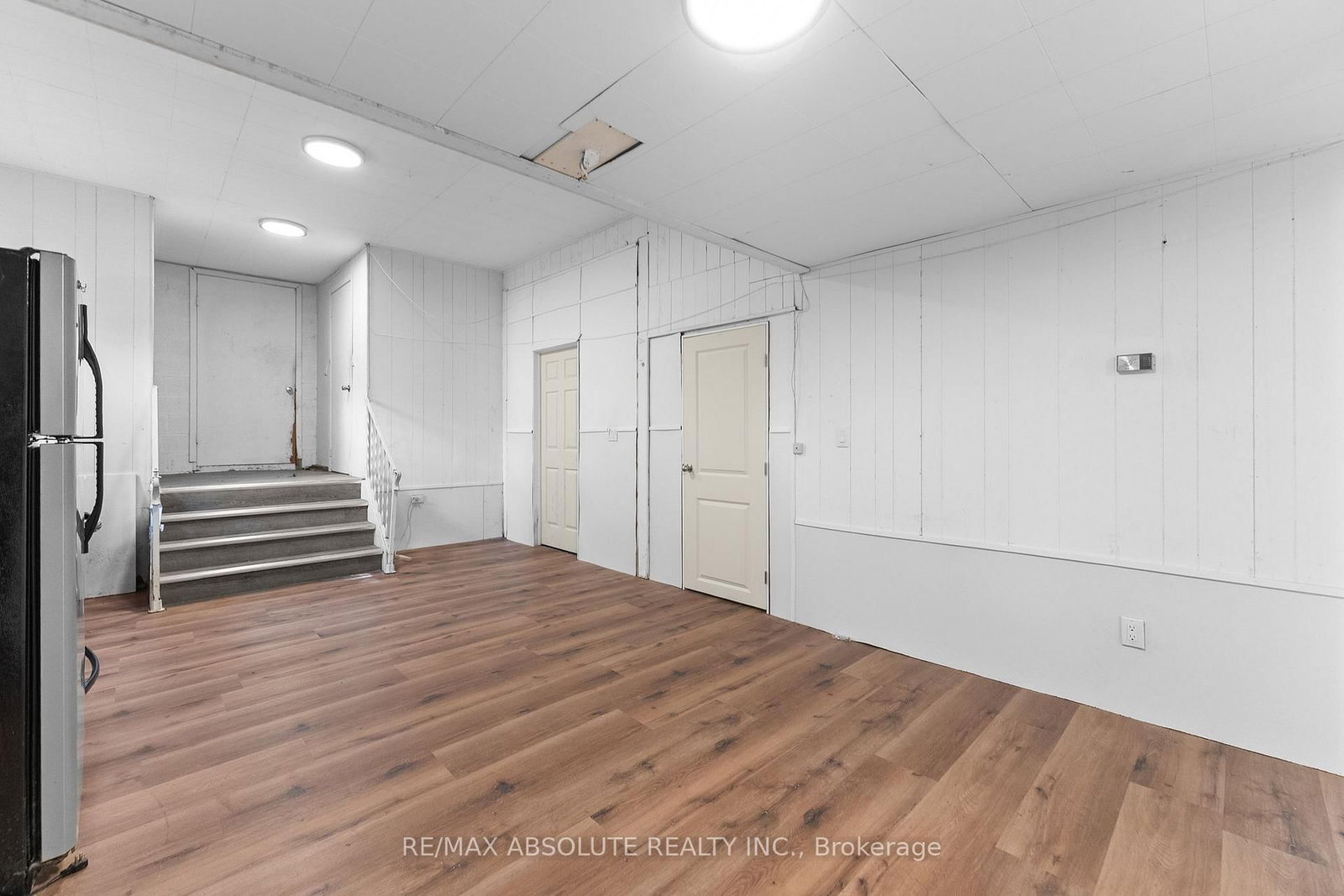 1112 Francis Street • Battersea, ON photo 3