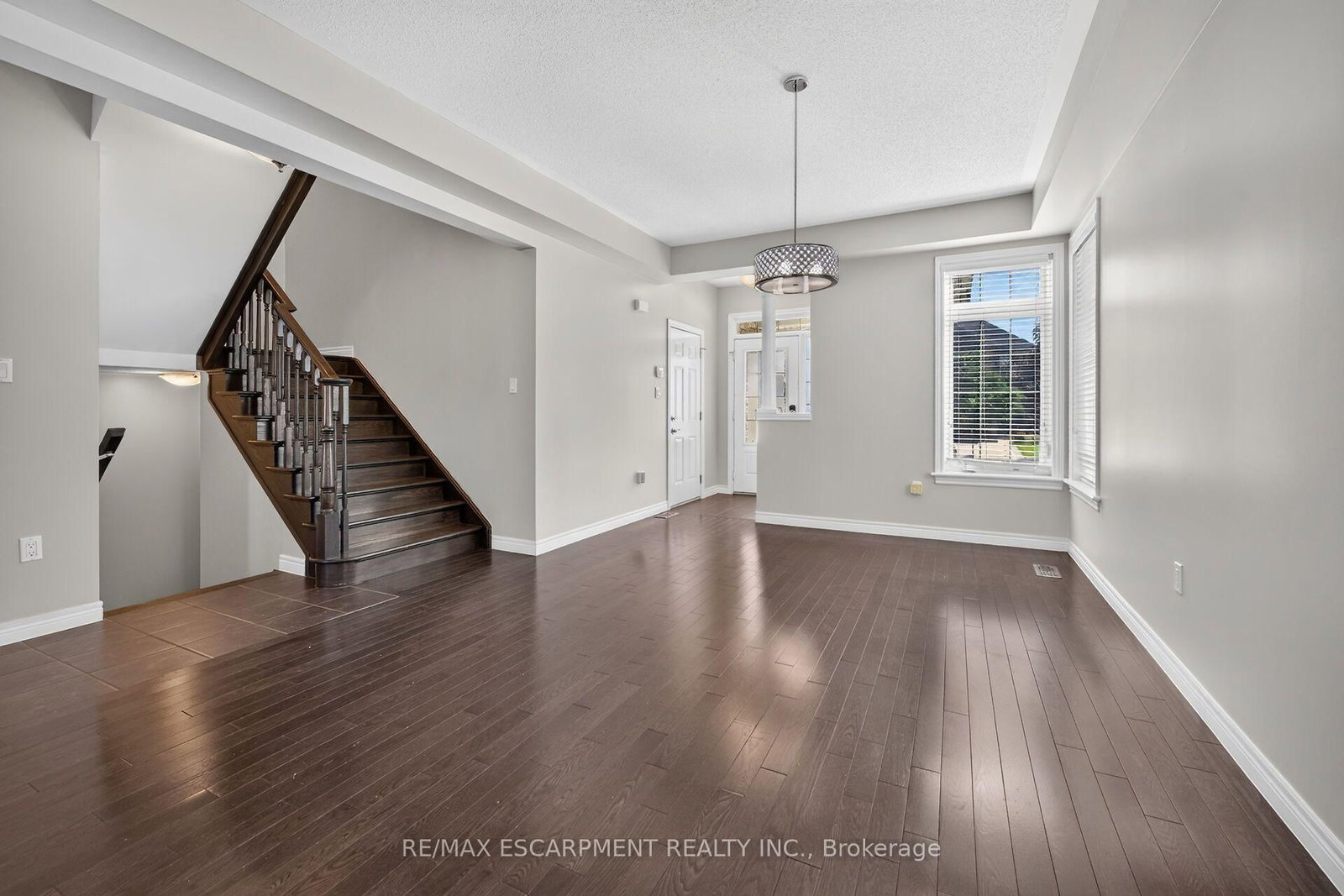44 Matteo Trail • Hamilton, ON photo 10