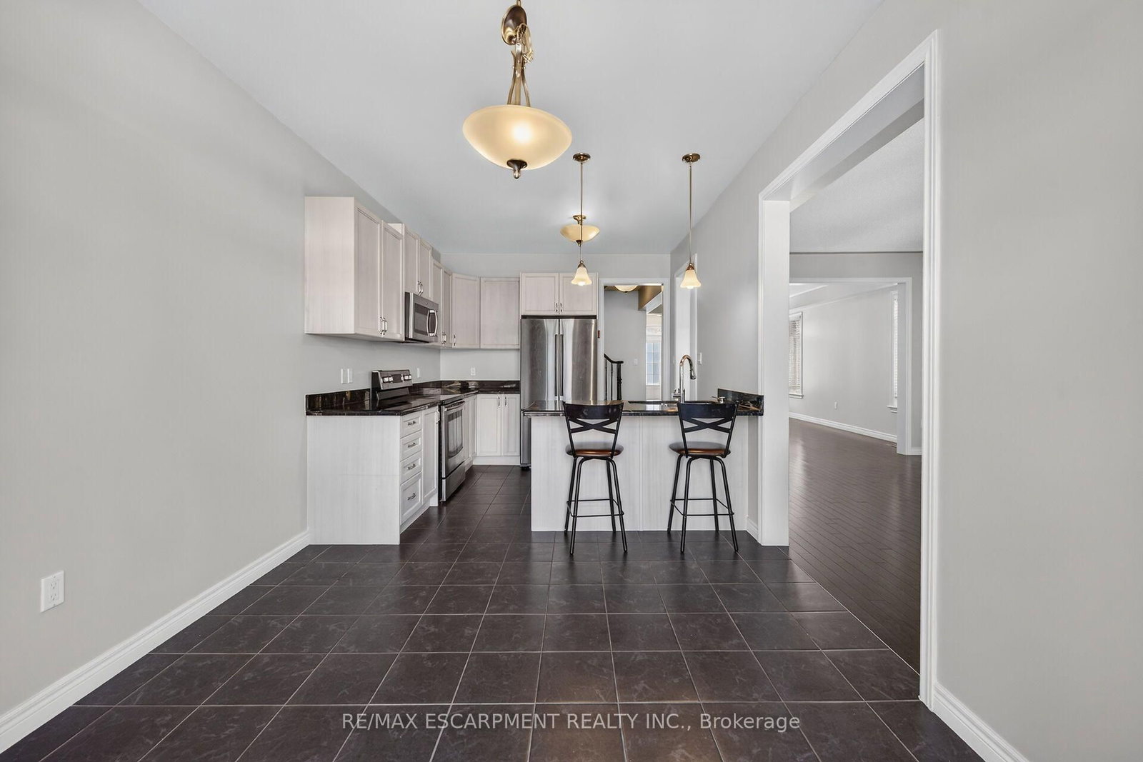 44 Matteo Trail • Hamilton, ON photo 16