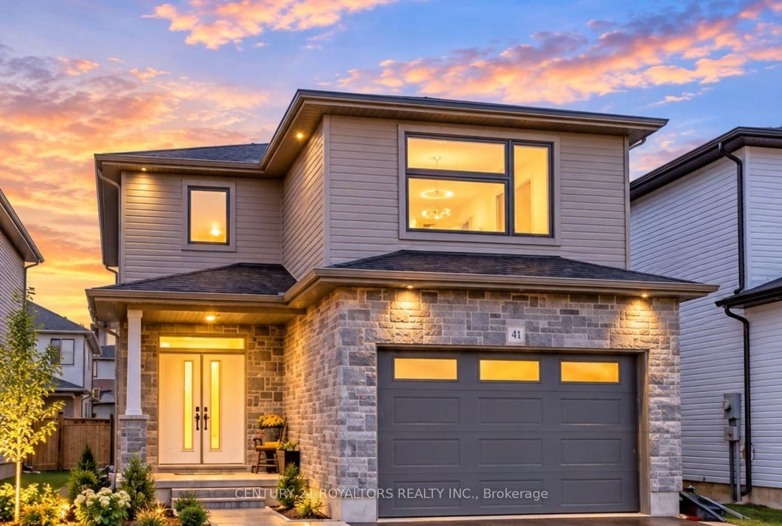 74 Cash Crescent • Ingersoll, ON photo 2