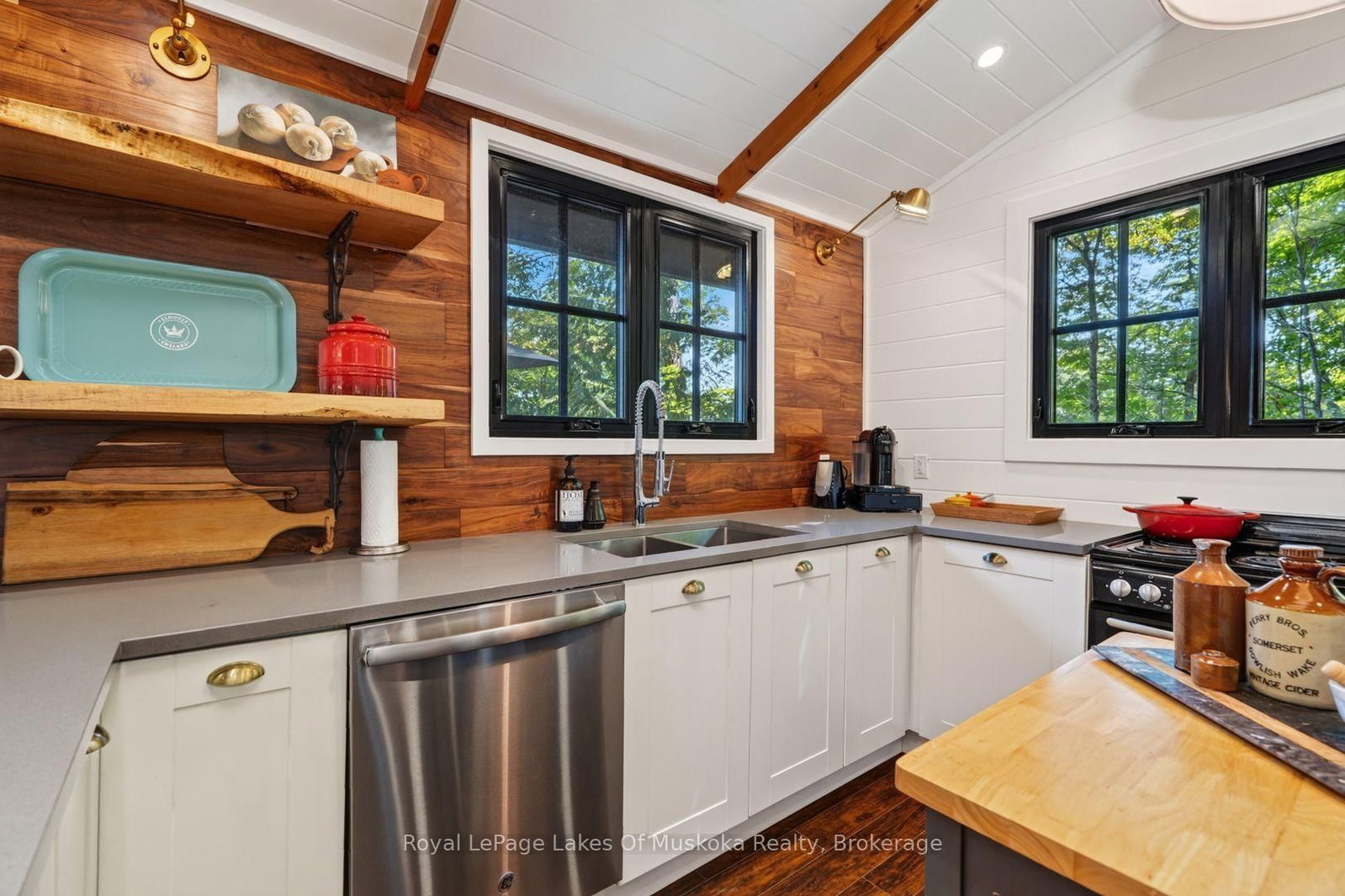 1-1216 Shea Road • Muskoka Lakes, ON photo 12