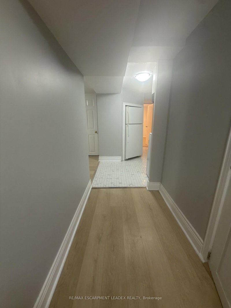 BASEMENT - 453 Paling Avenue