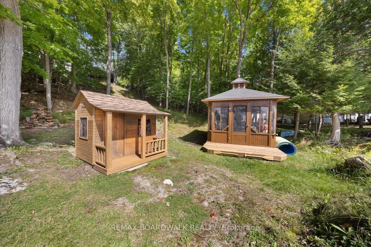 700 Strawberry Lane • Balderson, ON photo 37