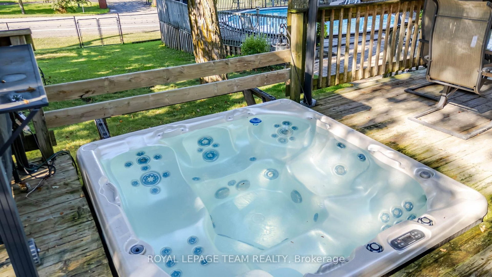 107 Peacock Crescent • Almonte, ON photo 11