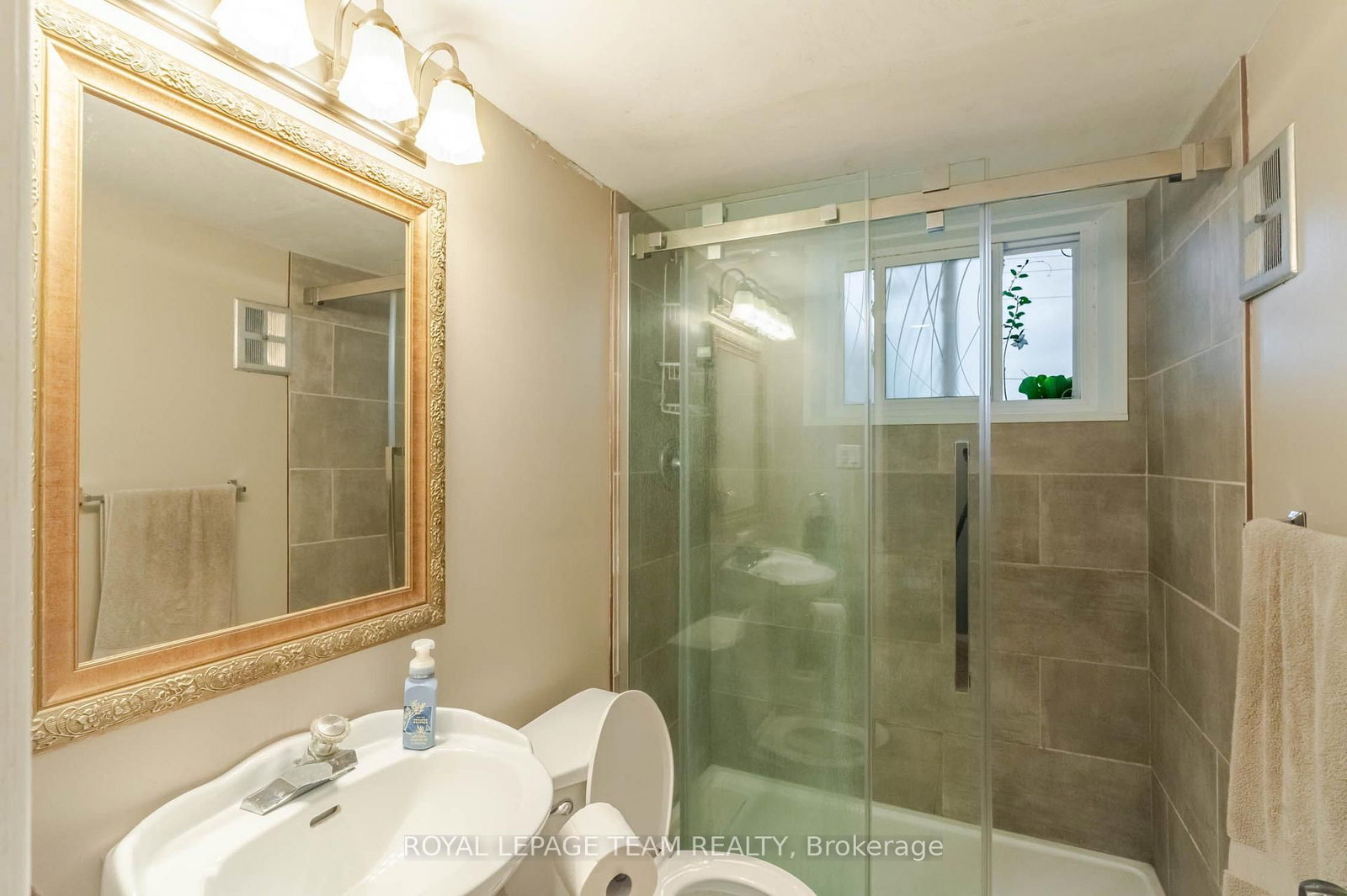 107 Peacock Crescent • Almonte, ON photo 39