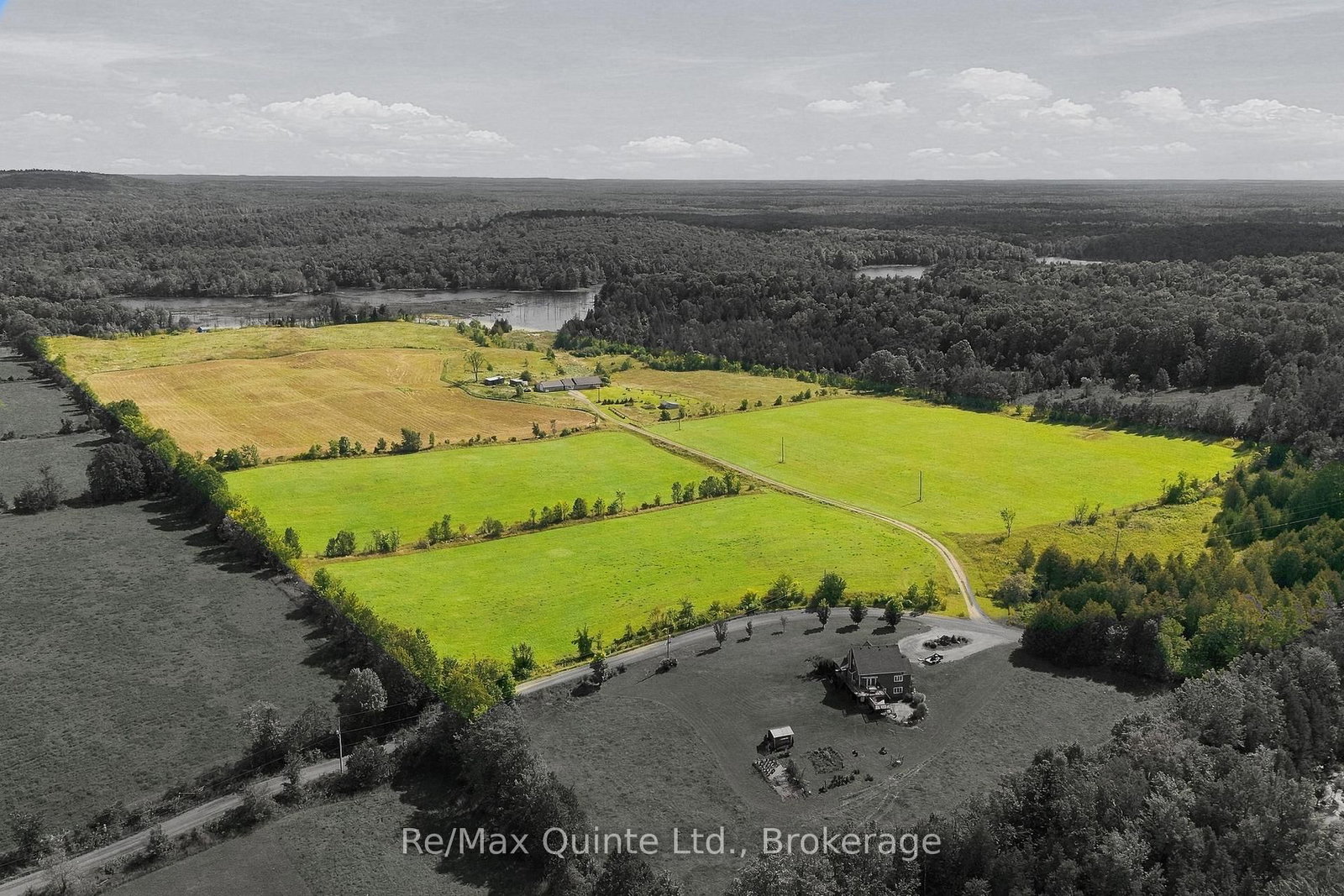 1128 Island Road • Madoc, ON photo 2