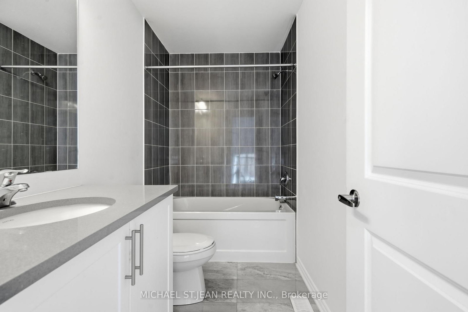 20 Admiral Road • Welland, ON photo 25