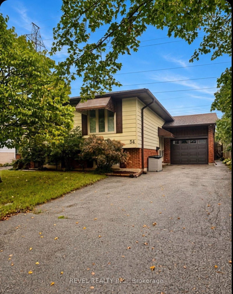54 Lysanda Avenue