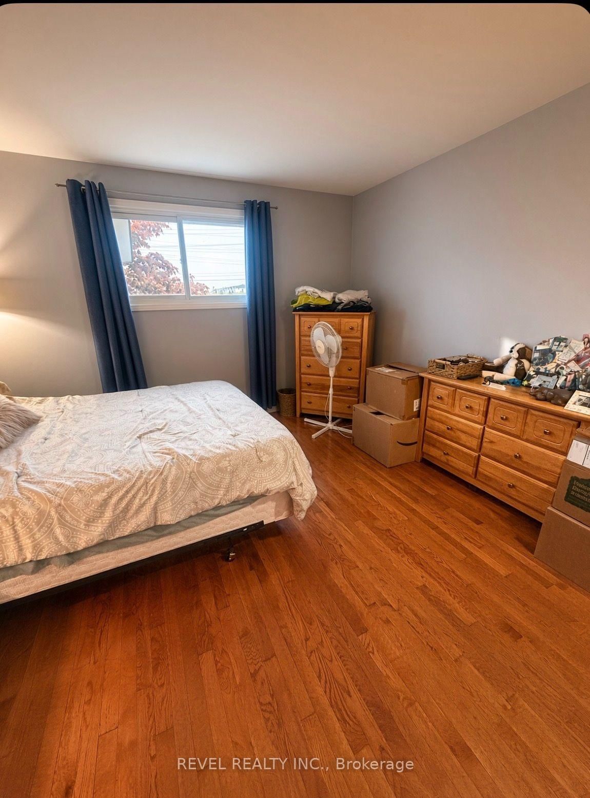 54 Lysanda Avenue • London South, ON photo 7