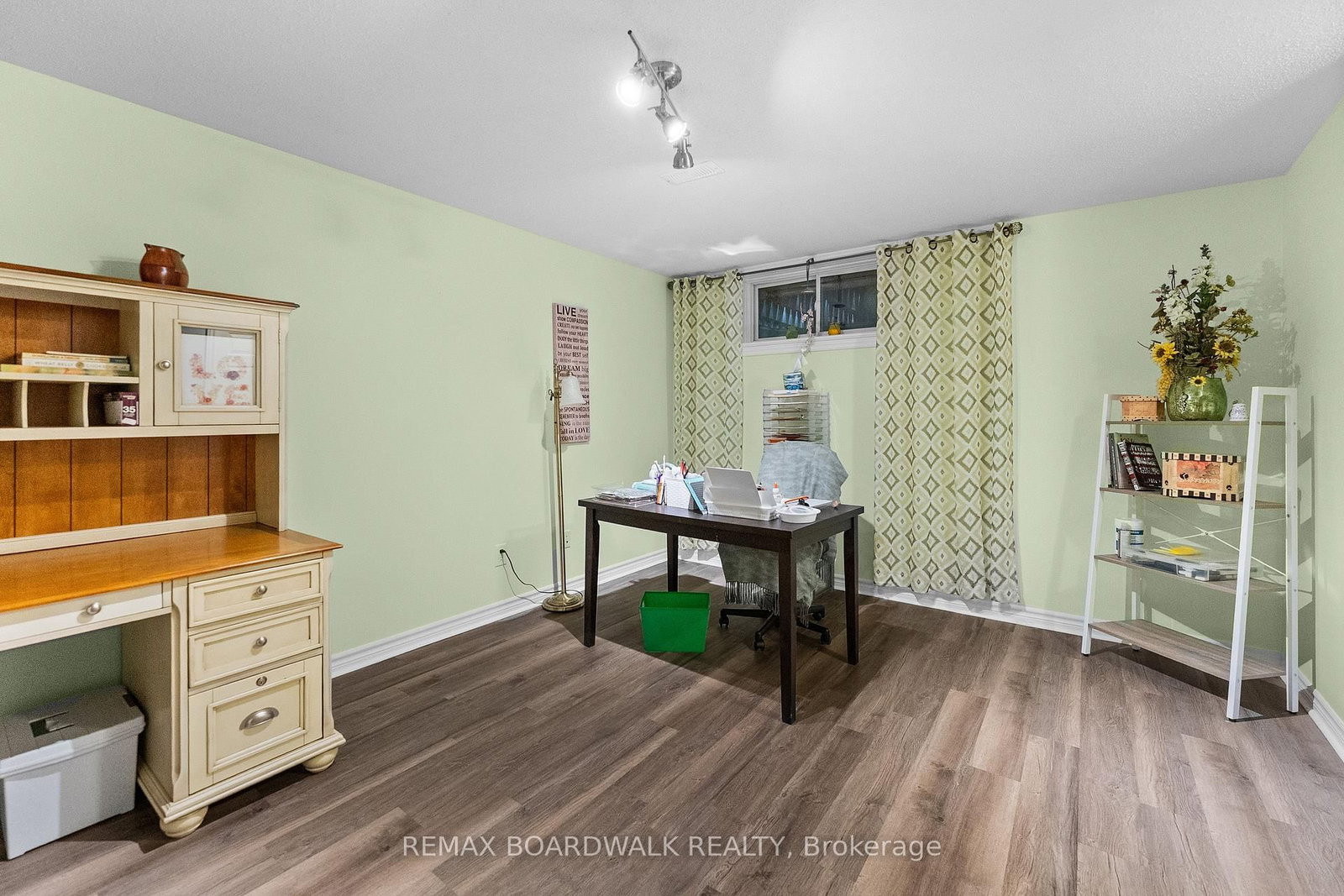 12 Royalty Way • North Grenville, ON photo 16