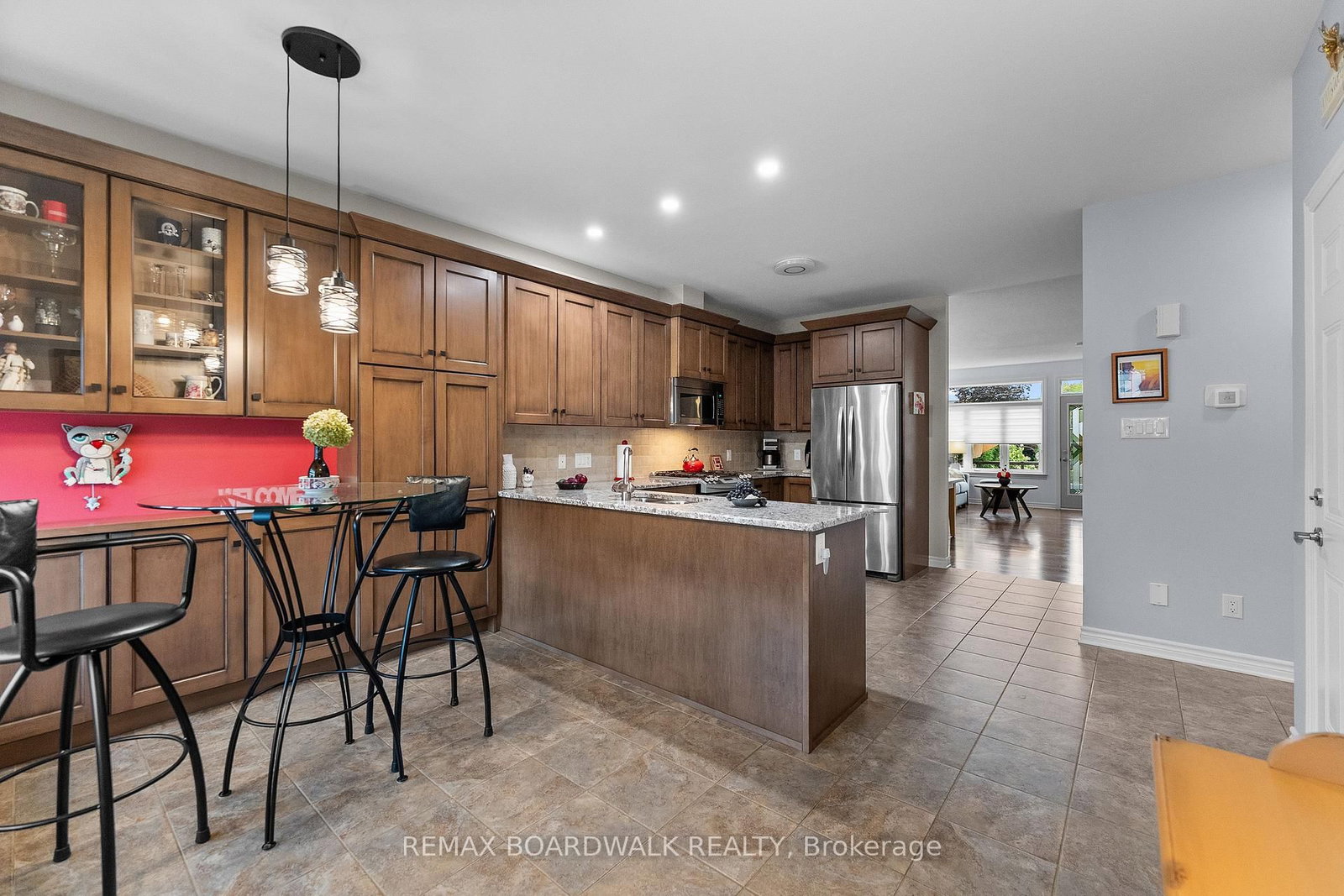 12 Royalty Way • North Grenville, ON photo 6