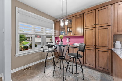12 Royalty Way • North Grenville, ON photo 7
