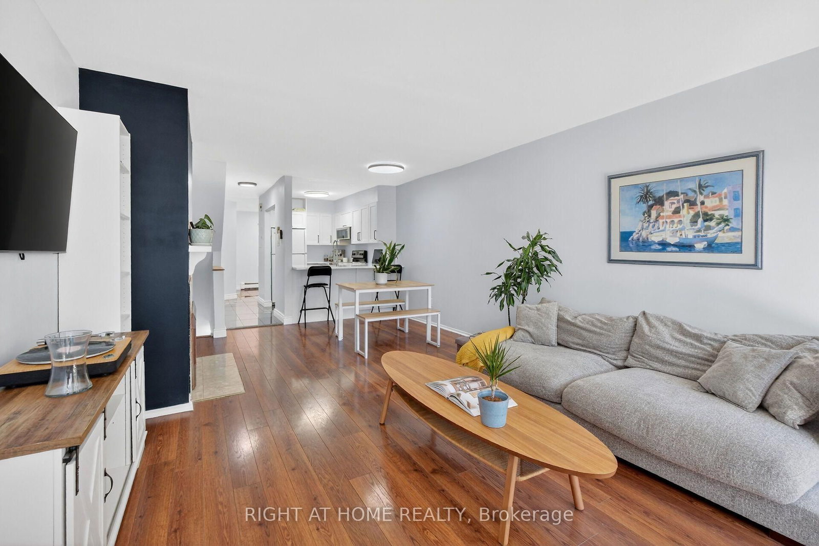 43 Crispin Private • Ottawa, ON photo 20