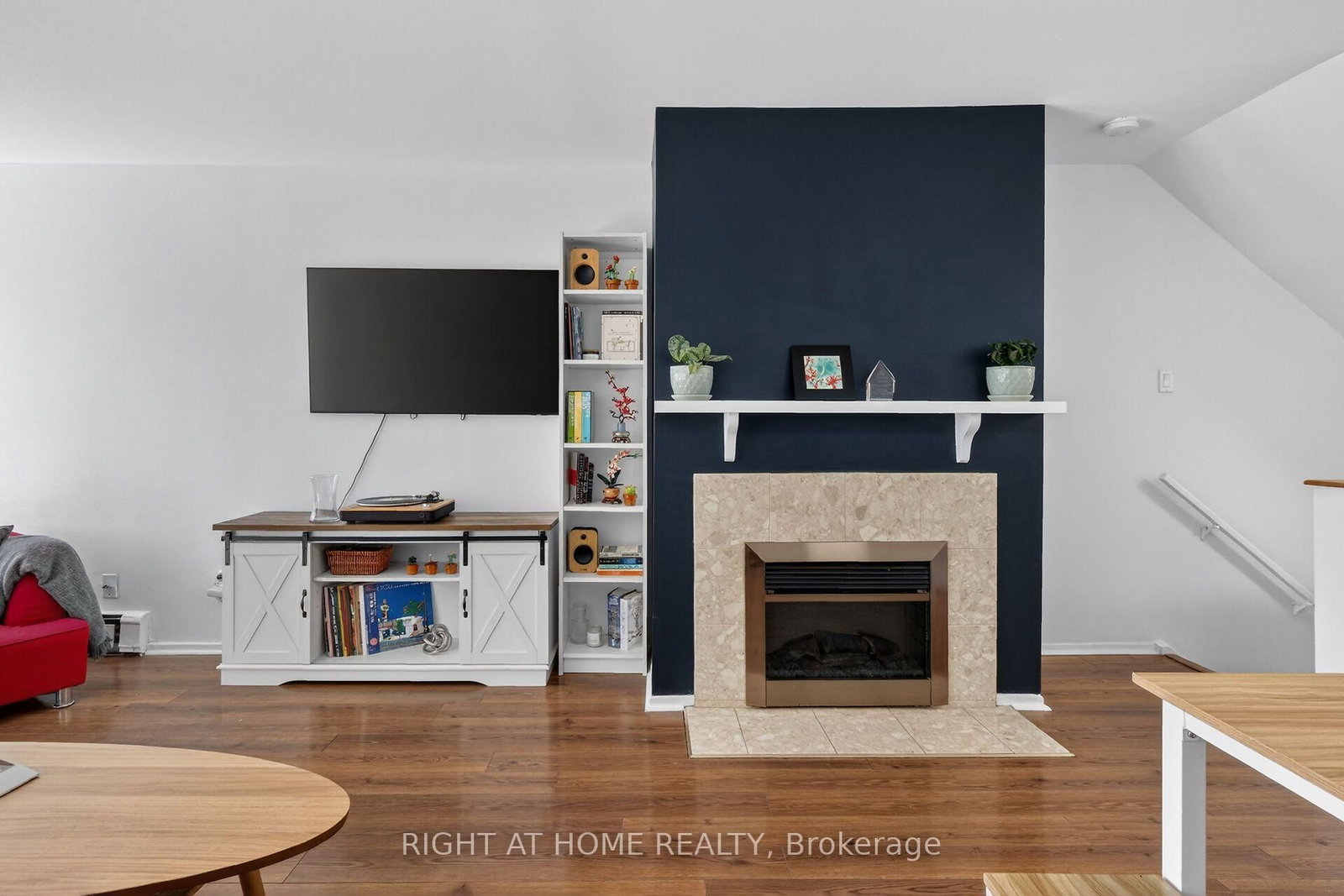43 Crispin Private • Ottawa, ON photo 24