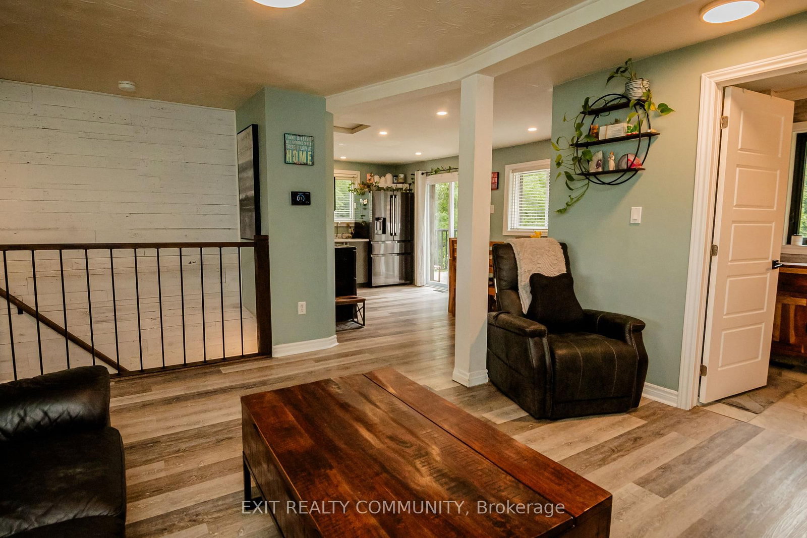 22530 Coldstream Road • Middlesex Centre, ON photo 8