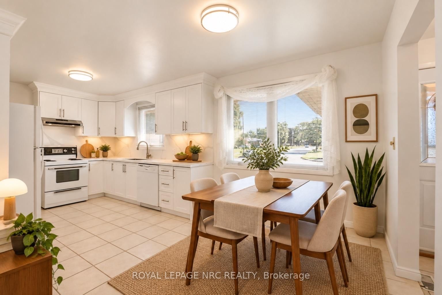 6771 Argyll Court • Niagara Falls, ON photo 10
