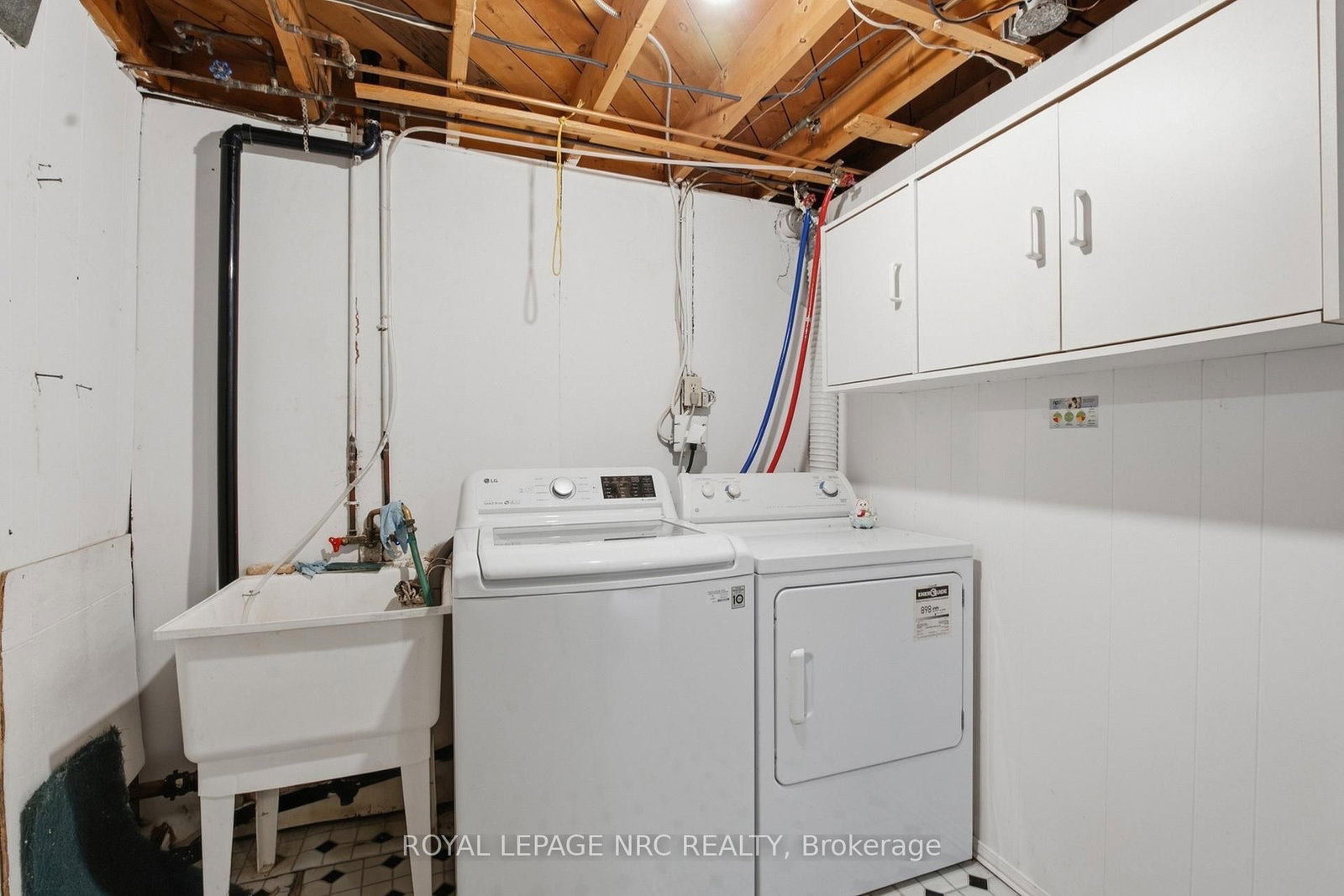 6771 Argyll Court • Niagara Falls, ON photo 33