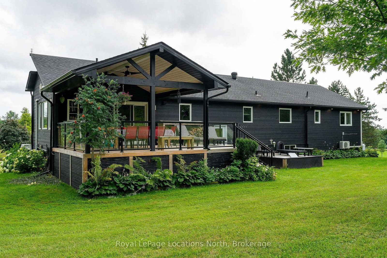 555796 6th Line • Blue Mountains, ON photo 4