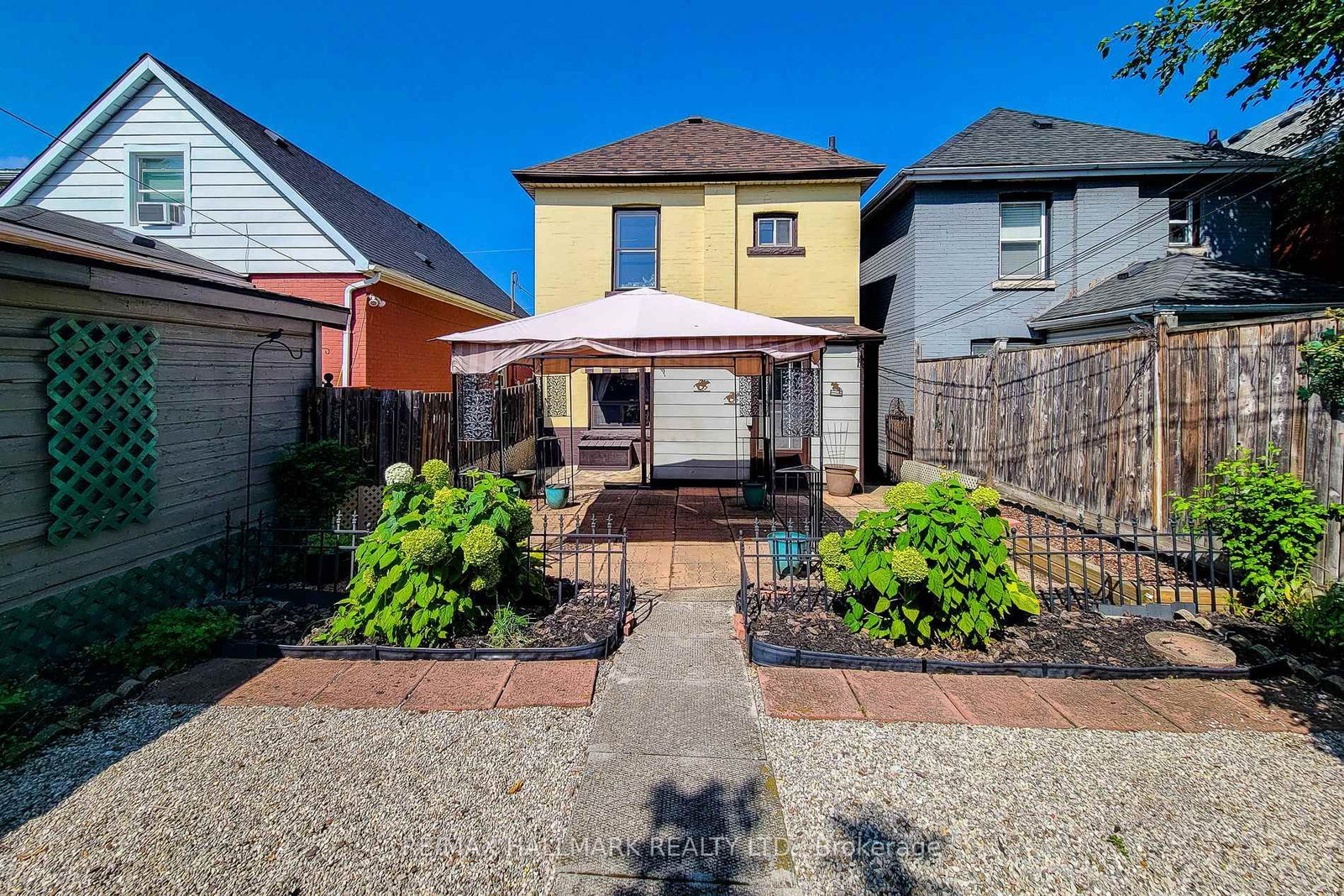 36 Dalkeith Avenue • Hamilton, ON photo 6