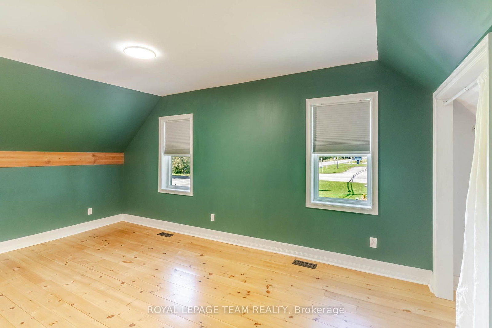 456 Almonte Street • Almonte, ON photo 12