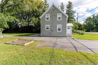 456 Almonte Street • Almonte, ON photo 4