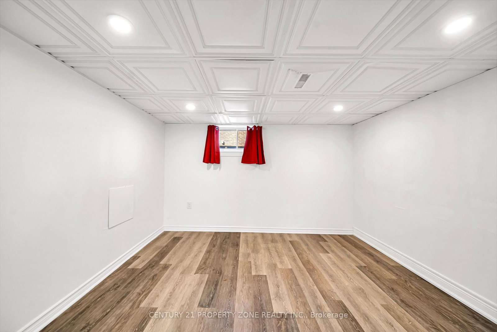 5977 Saint Marys Street • Niagara Falls, ON photo 24