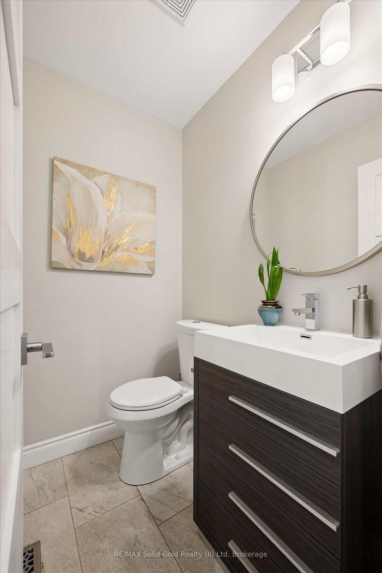 315 Crimson Crescent • Waterloo, ON photo 7