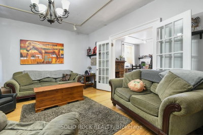 28 Wilson Street W • Perth, ON photo 4