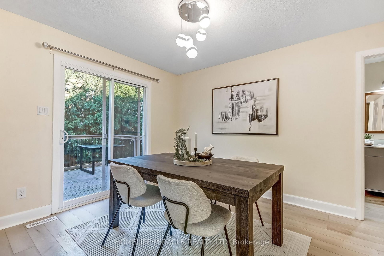 23 Willis Avenue • Strathroy-Caradoc, ON photo 8