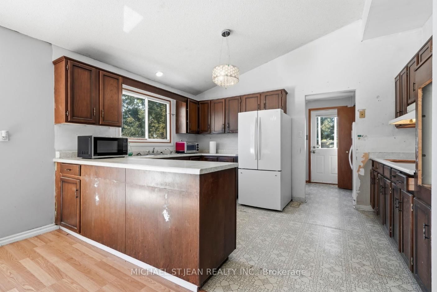 1169 Nebo Road • Hamilton, ON photo 12