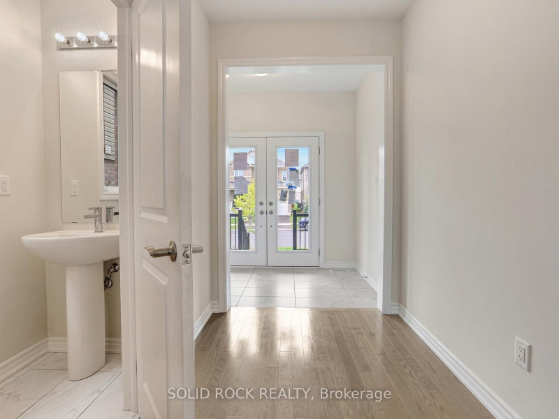 5 Heming St photo 5